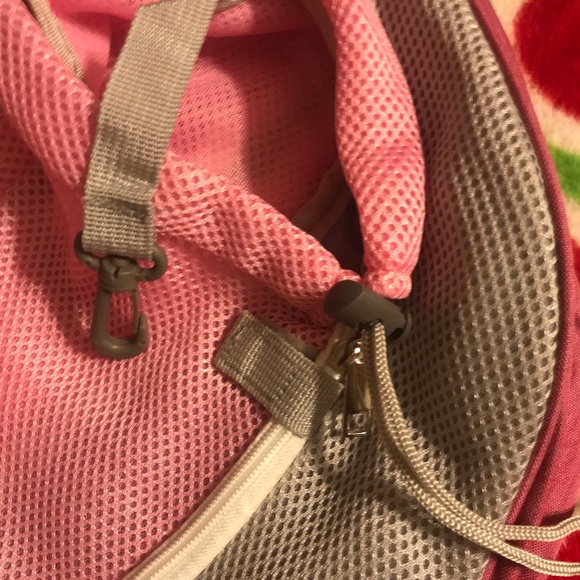 NWOT Pink Pet Sling Carrier - Picture 11 of 16